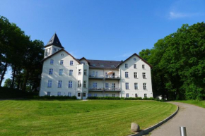 Jadgschloss zu Hohen Niendorf in Bastorf